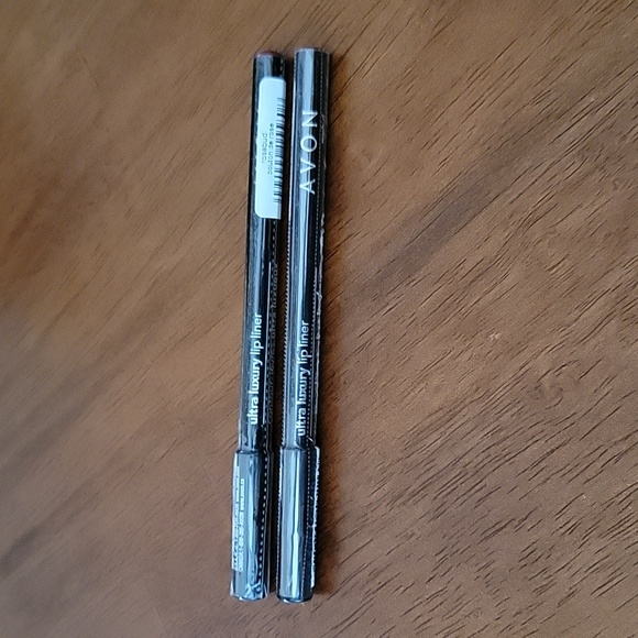 Avon Makeup New Set Of 2 Avon Lip Liners Rosebud Poshmark